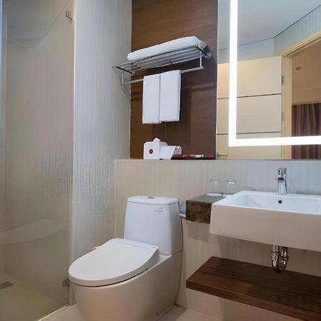 Hotel Grandhika Pemuda Семаранг Екстер'єр фото