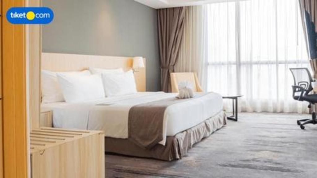 Hotel Grandhika Pemuda Семаранг Екстер'єр фото