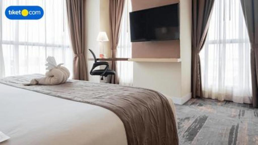 Hotel Grandhika Pemuda Семаранг Екстер'єр фото