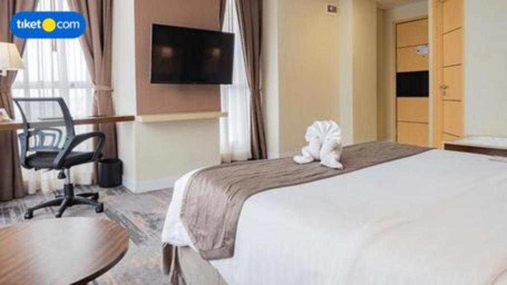 Hotel Grandhika Pemuda Семаранг Екстер'єр фото