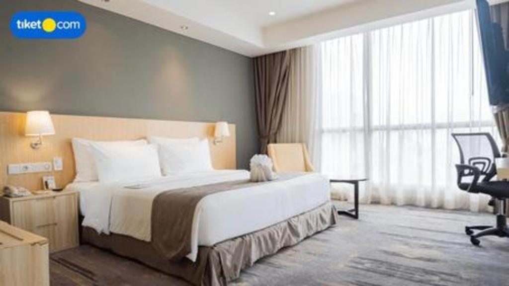 Hotel Grandhika Pemuda Семаранг Екстер'єр фото