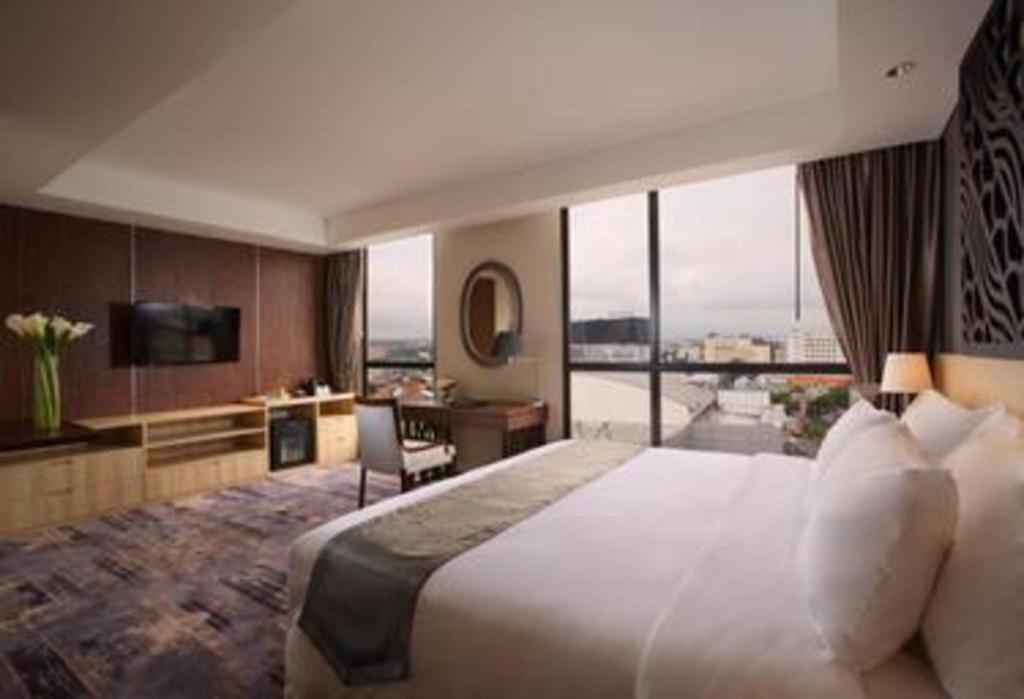 Hotel Grandhika Pemuda Семаранг Екстер'єр фото