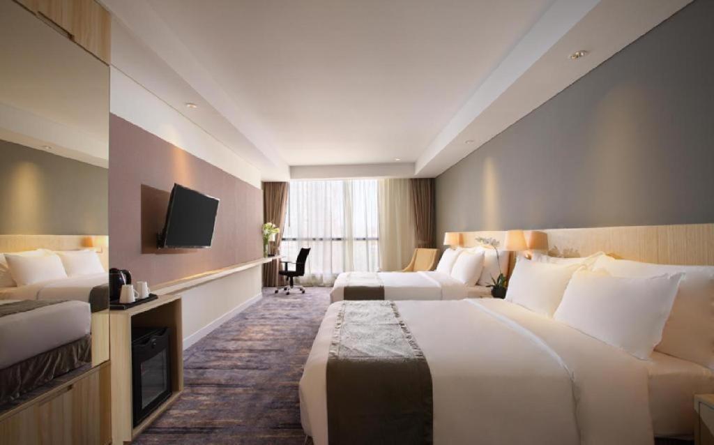 Hotel Grandhika Pemuda Семаранг Екстер'єр фото