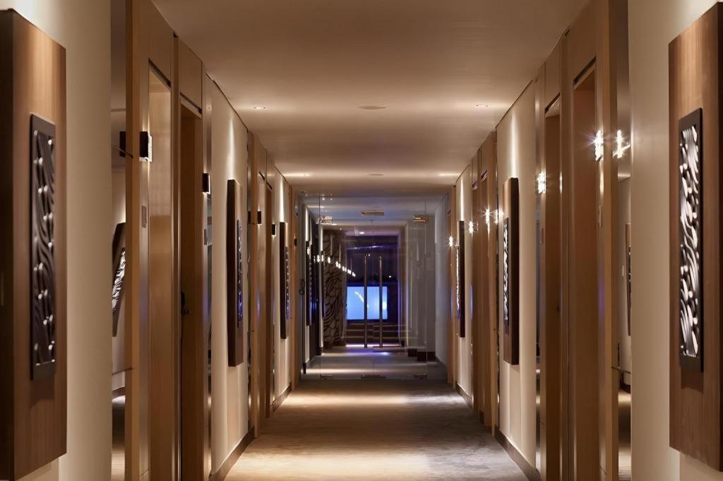 Hotel Grandhika Pemuda Семаранг Екстер'єр фото